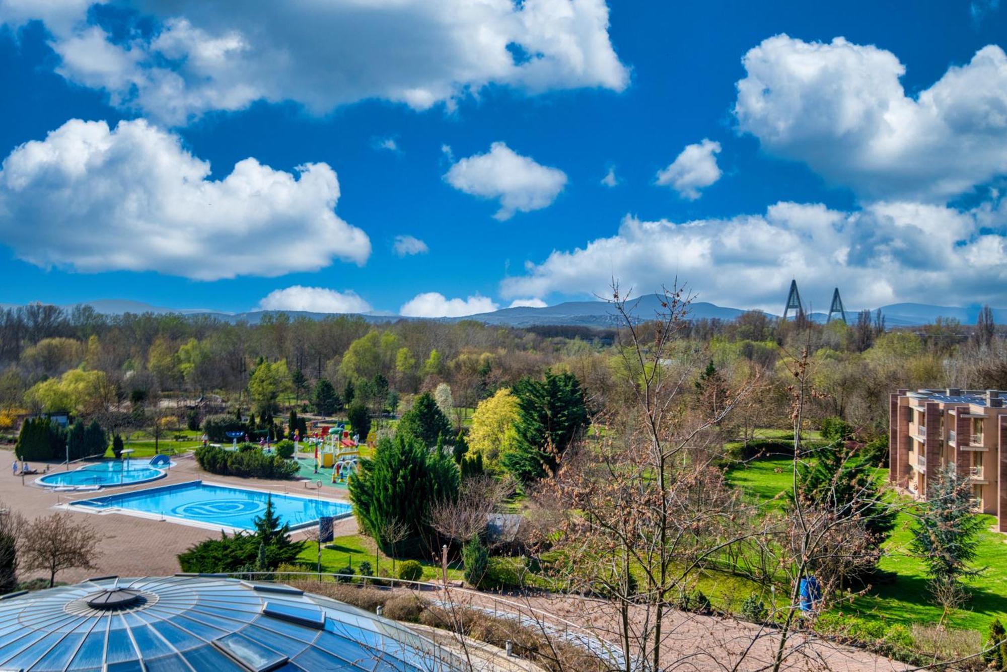 Aquaworld Ośrodek wypoczynkowy 4*